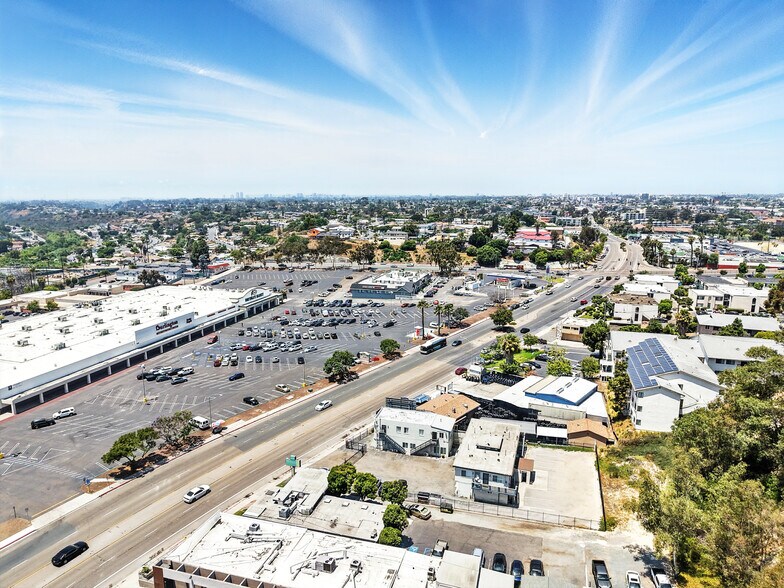 More Photos Of 5502-5506 University Ave, San Diego Apartments For Sale