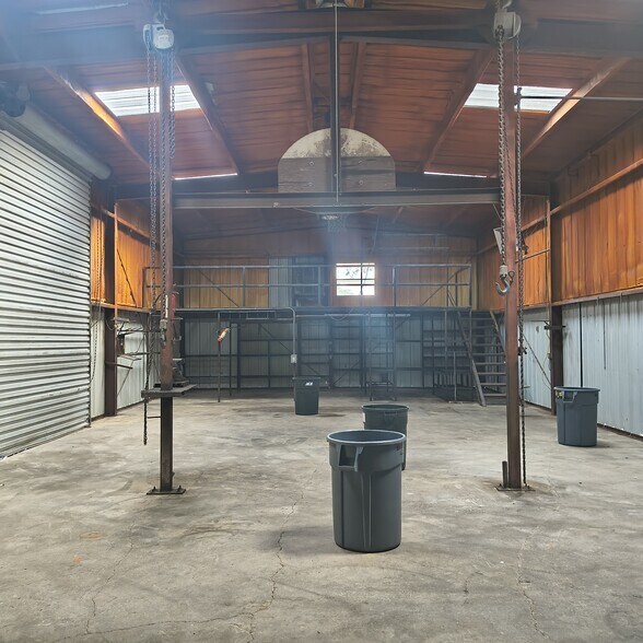 More Photos Of 8171 Highway 377, Pilot Point Specialty For Lease