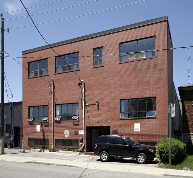 More Photos Of 346-348 Ryding Ave, Toronto Office For Sale