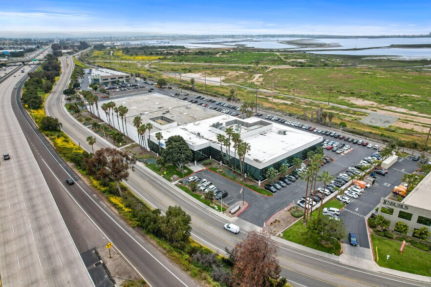 More Photos Of 780-784 Bay Blvd, Chula Vista Light Distribution For Lease