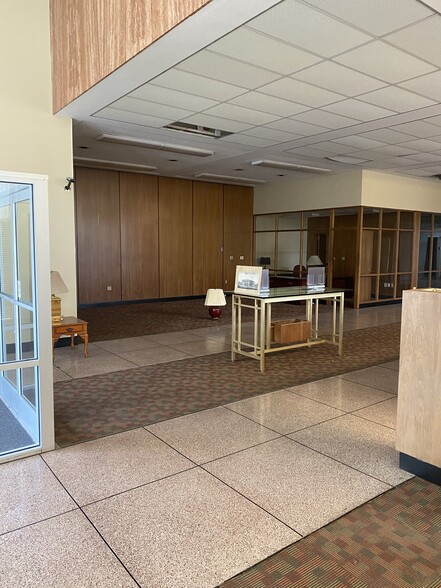More Photos Of 612 N Queen St, Kinston Office For Lease