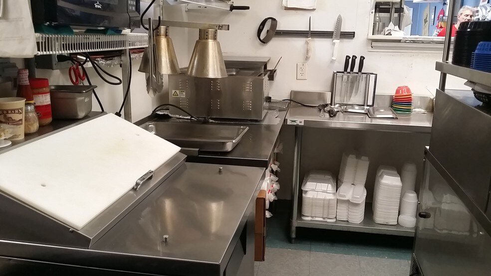 More Photos Of 6415 Beach Dr SW, Ocean Isle Beach Restaurant For Sale