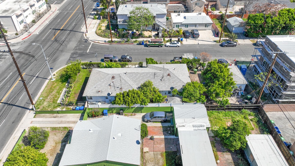 More Photos Of 11202 Oxnard St, North Hollywood Apartments For Sale