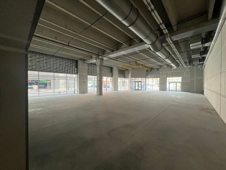 More Photos Of 202 W Berry St, Fort Wayne Office For Lease