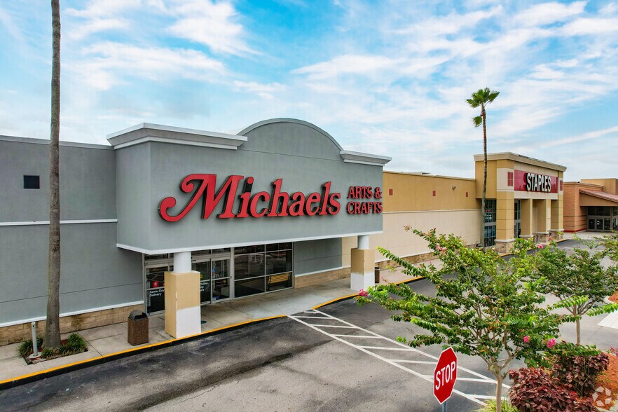 More Photos Of 4011-4159 US Highway 98 N, Lakeland Unknown For Lease