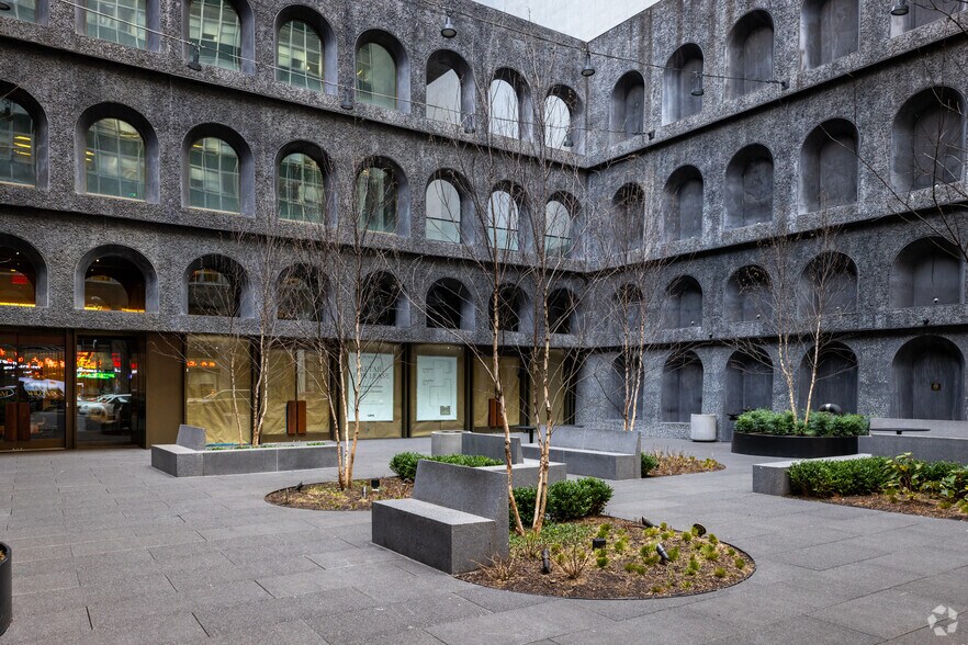 More Photos Of 130 William St, New York Apartments For Lease