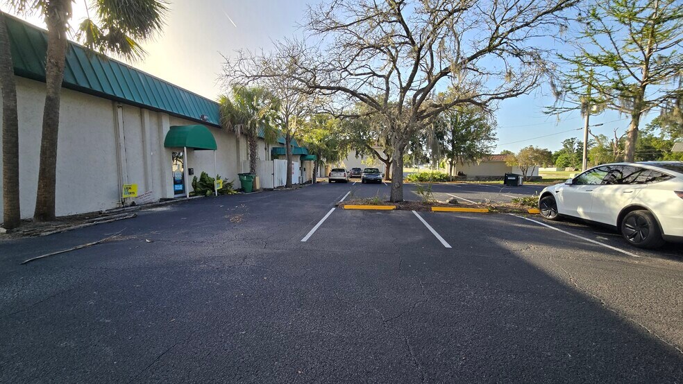 More Photos Of 5720 Gall Blvd, Zephyrhills Office For Lease