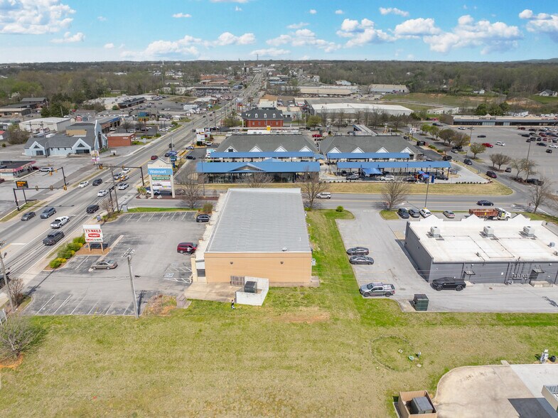 More Photos Of 770 S Jefferson Ave, Cookeville General Retail For Lease