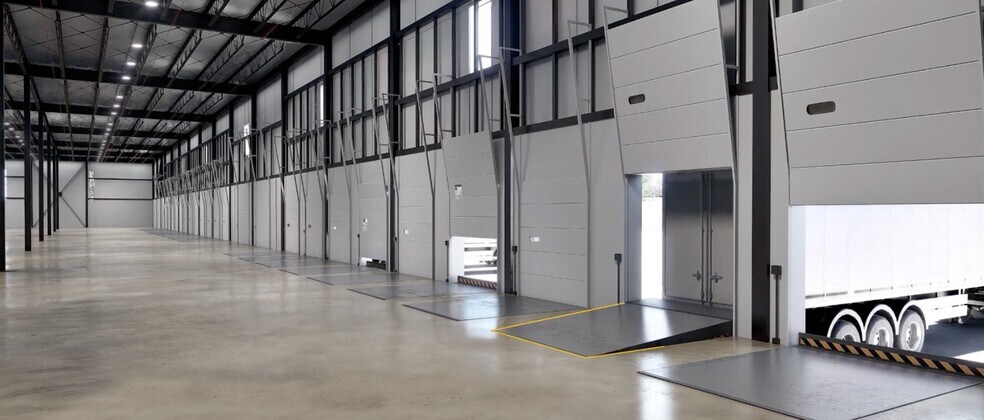 More Photos Of 2774 Sheffield Rd, Ottawa Warehouse For Lease