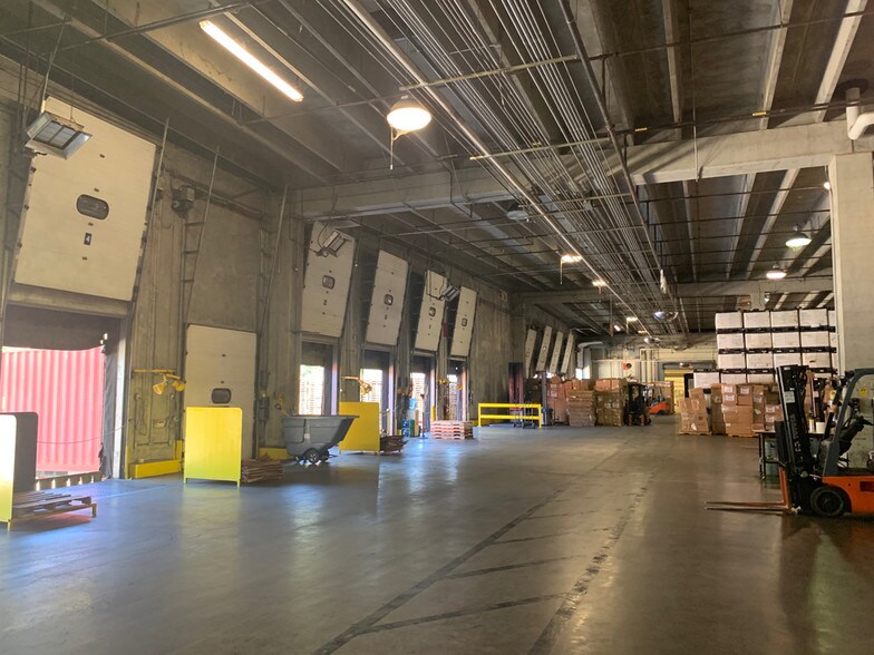More Photos Of 12 Gerber Rd, Asheville Warehouse For Lease