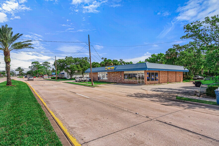 More Photos Of 4651 S Ridgewood Ave, Port Orange Auto Repair For Sale