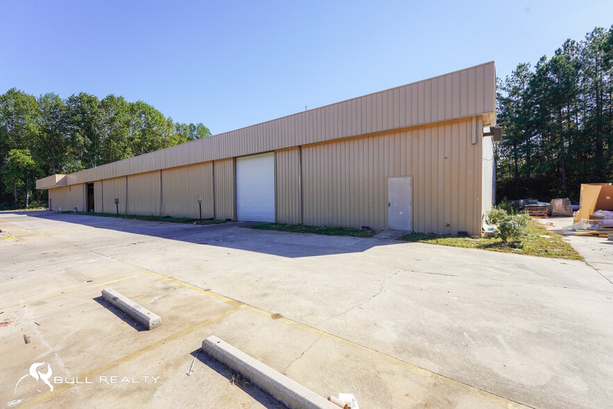 More Photos Of 193 N 85th Pky, Fayetteville Industrial For Lease