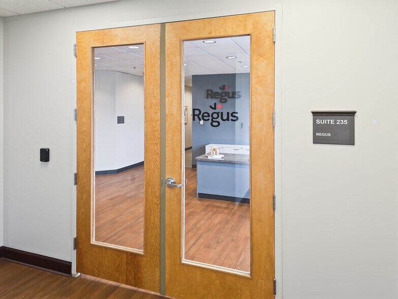 More Photos Of 354 Newnan Crossing Byp, Newnan Coworking Space