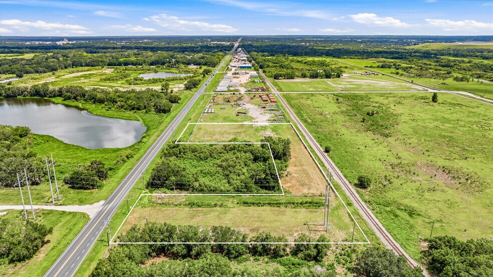 More Photos Of 2606 Cozart Rd, Mulberry Land For Lease