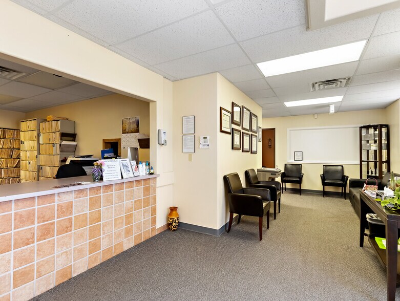 More Photos Of 916 Indiana Ave, Pueblo Medical For Sale