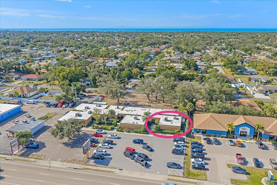 More Photos Of 1872 Tamiami Trl S, Venice Office For Sale
