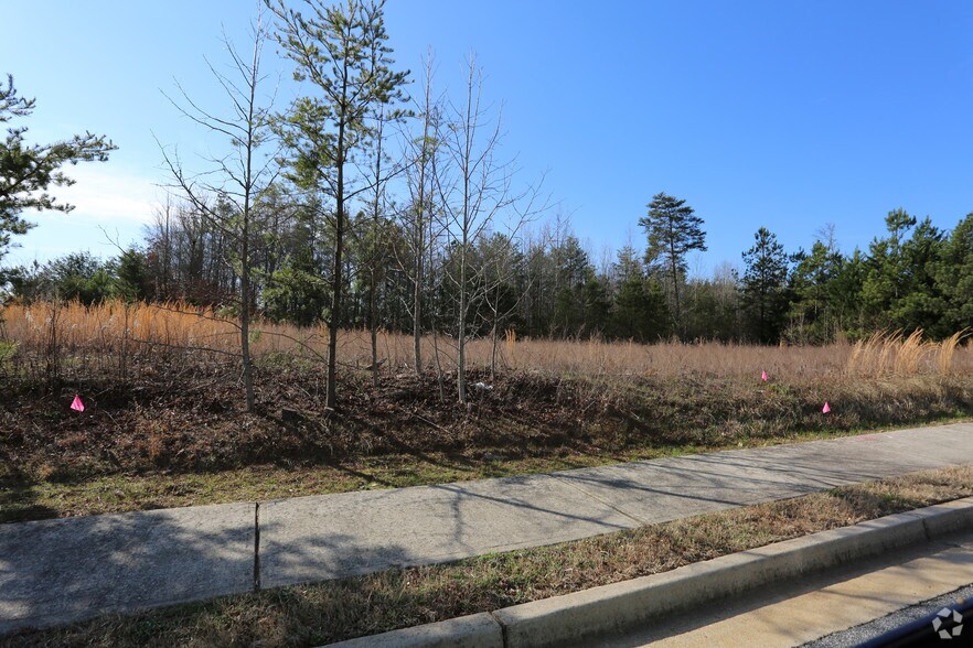 More Photos Of 513 Sawnee Corners Blvd, Cumming Land For Sale