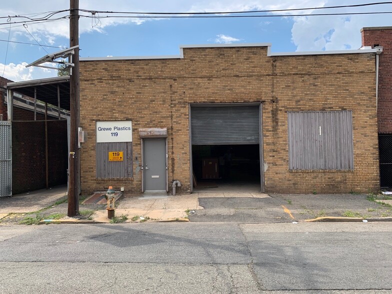 Primary Photo Of 119-121 S 15th St, Newark Manufacturing For Sale