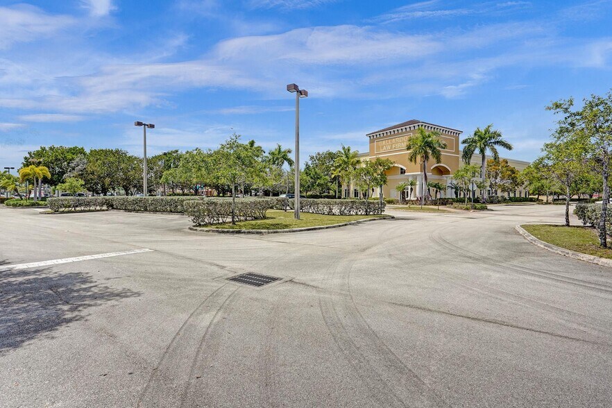 More Photos Of 15620 SW 29th St, Miramar Medical For Sale