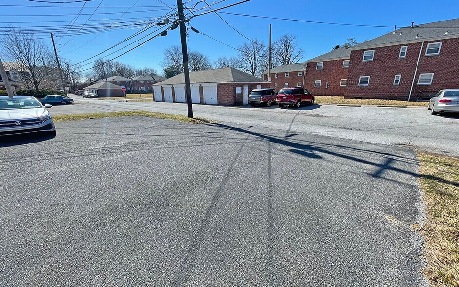 More Photos Of 2608 N Third St, Harrisburg Office Residential For Sale