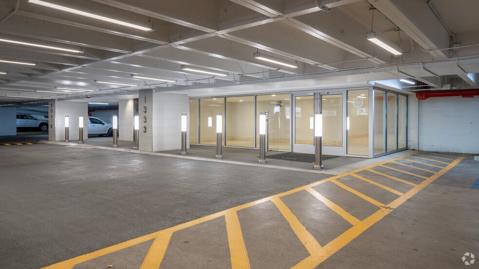 More Photos Of 1233 West Loop S, Houston Unknown For Lease