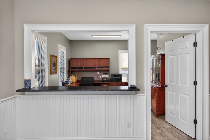 More Photos Of 446 Roy Arnold Blvd, Danville Industrial For Sale