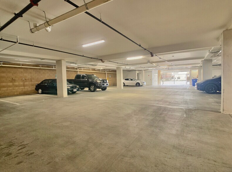 More Photos Of 120 Ballantyne St, El Cajon Apartments For Lease