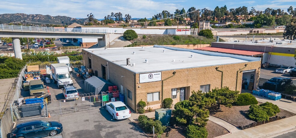 More Photos Of 826 Rancheros Dr, San Marcos Warehouse For Lease