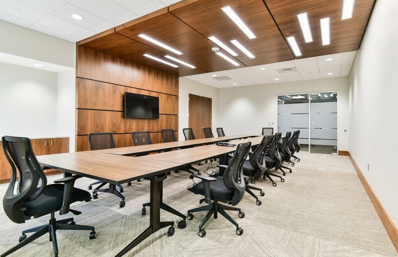 More Photos Of 500 E Morehead St, Charlotte Office For Lease