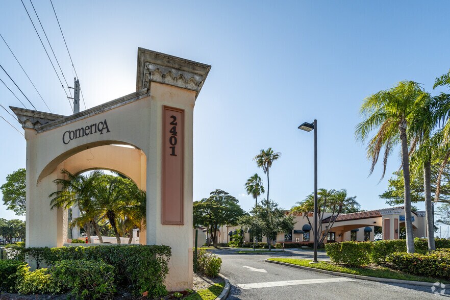 More Photos Of 2401 PGA Blvd, Palm Beach Gardens Office For Lease