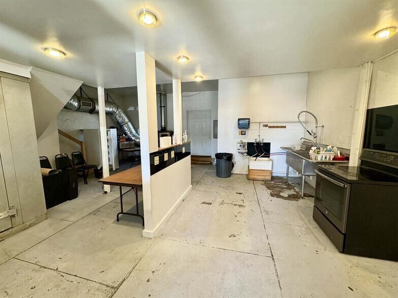 More Photos Of 218 Main St, Coldwater Restaurant For Sale