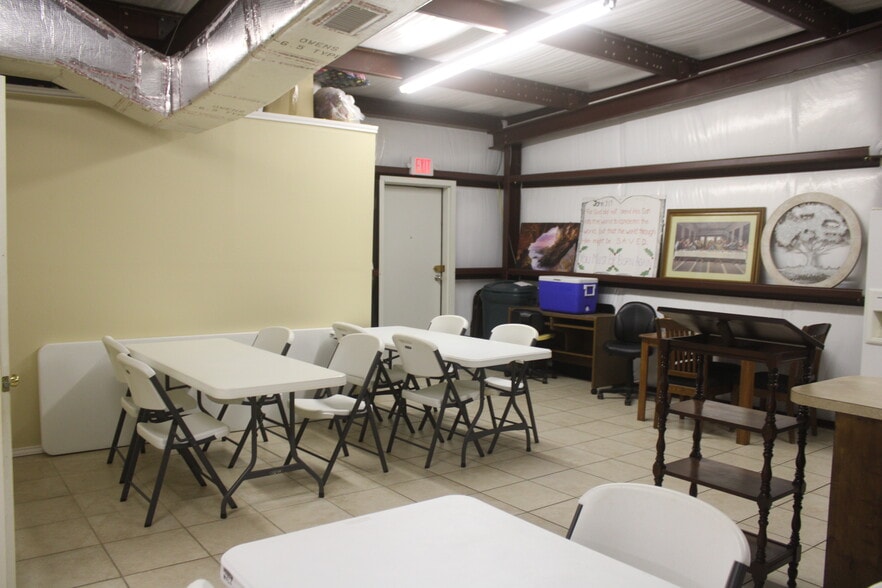 More Photos Of 344 Broadway, Winnie Religious Facility For Sale