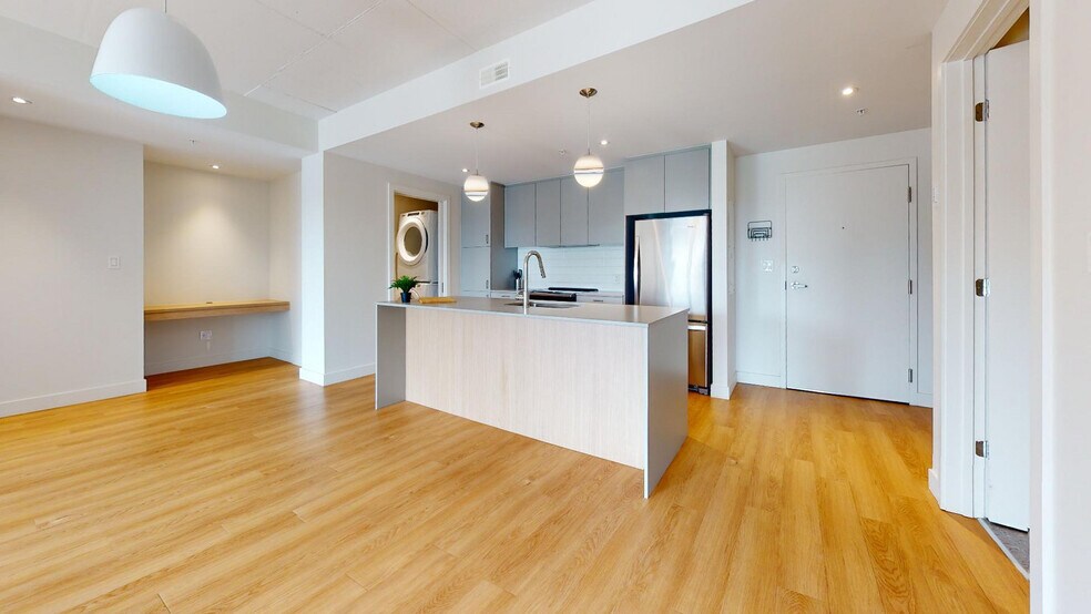 More Photos Of 8405 Pl Saint-Charles, Brossard Apartments For Lease