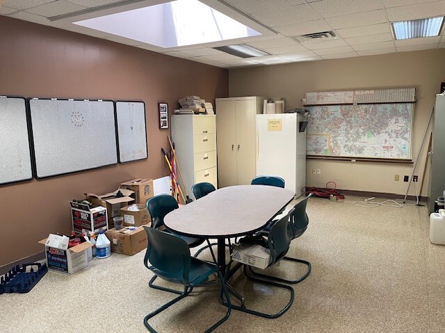 More Photos Of 609 Woodis Ave, Norfolk Medical For Sale