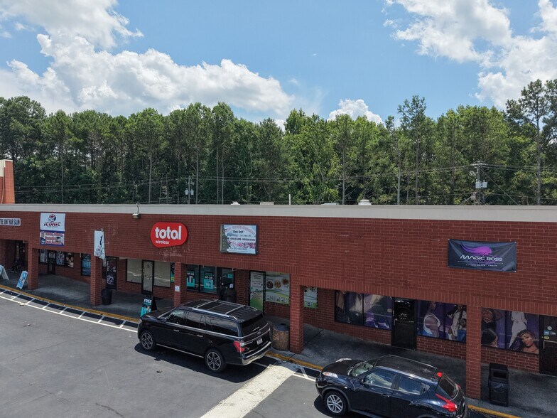 More Photos Of 5658 Riverdale Rd, College Park Unknown For Lease