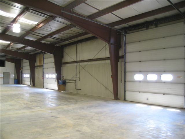 More Photos Of 9430 Earley Dr, Hagerstown Service For Lease