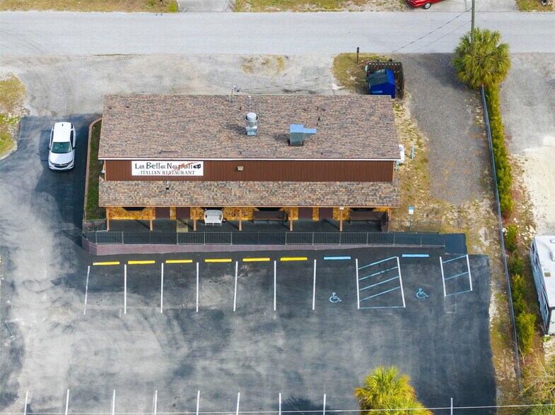 More Photos Of 7390 Shoal Line Blvd, Weeki Wachee Specialty For Sale