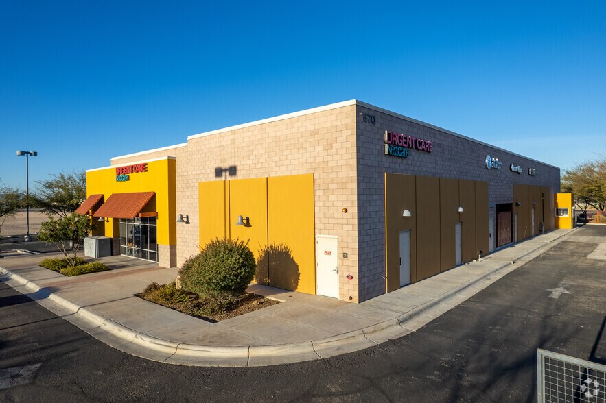 More Photos Of 1570 E Tucson Marketplace Blvd, Tucson General Retail For Sale