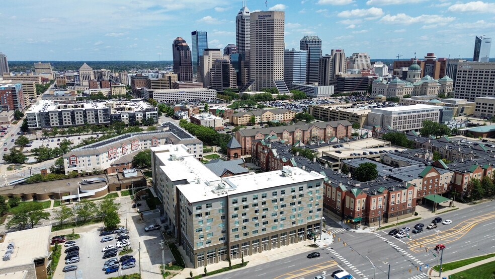 More Photos Of 414 W Vermont St, Indianapolis Hotel For Lease