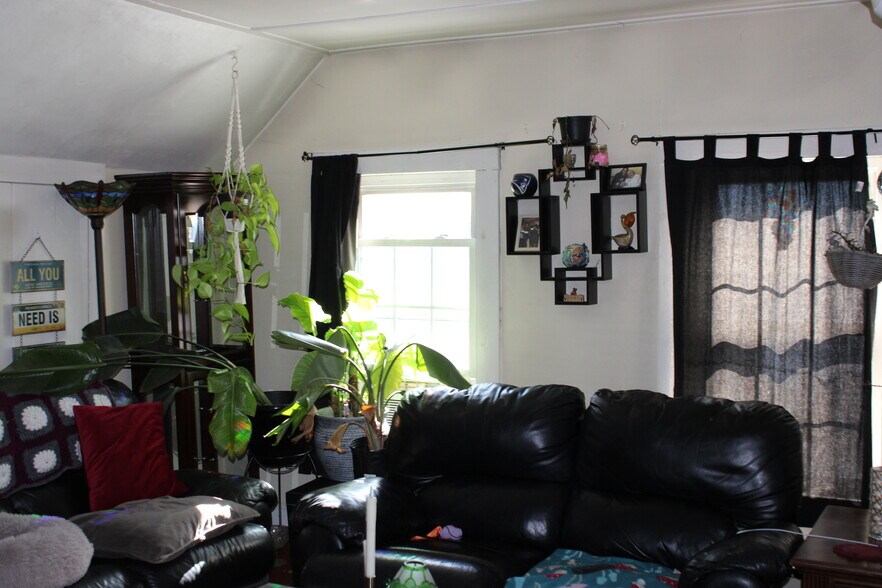 More Photos Of 676 Bedford St, Abington Office Residential For Sale