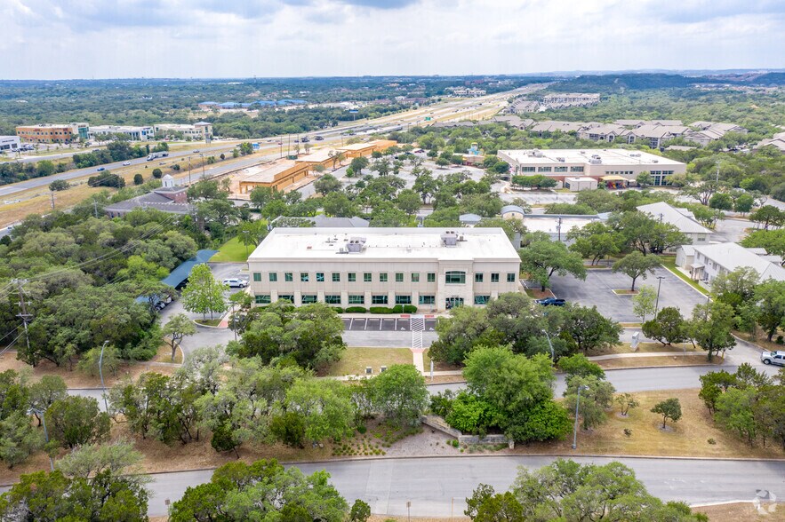 More Photos Of 17721 Rogers Ranch Pky, San Antonio Office For Lease