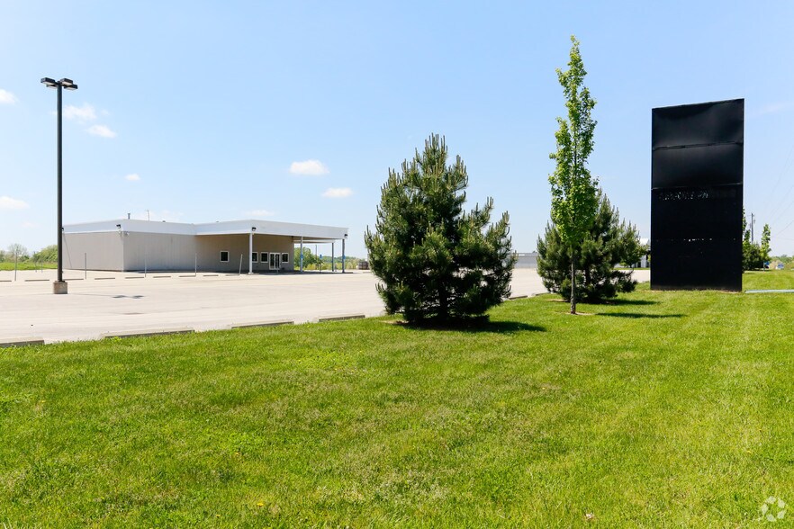 More Photos Of 2700 W National Rd, Dayton Freestanding For Sale