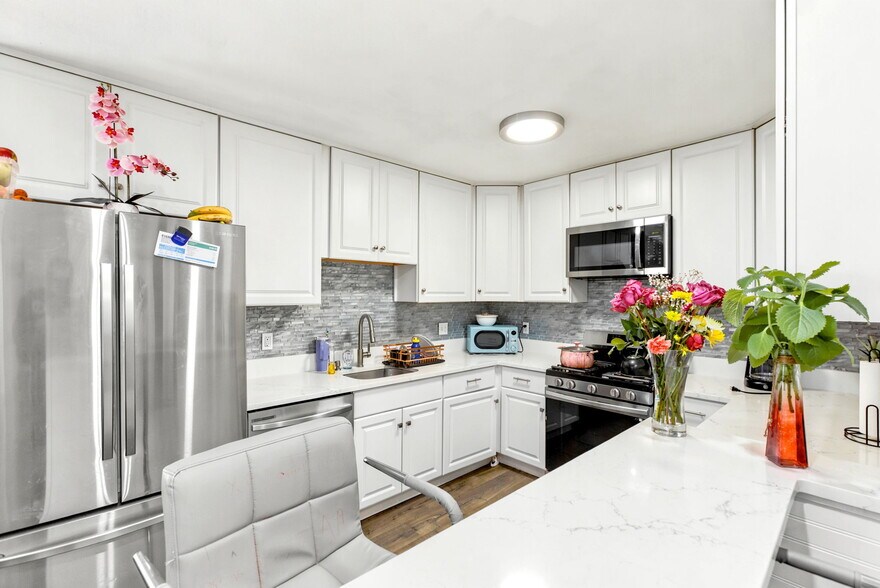 More Photos Of 142 Meridian St, Boston Multifamily For Sale
