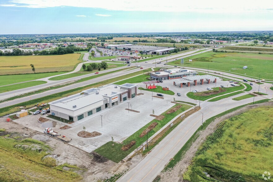 More Photos Of Hubbell Ave And Bass Pro Dr, Altoona General Retail For Lease