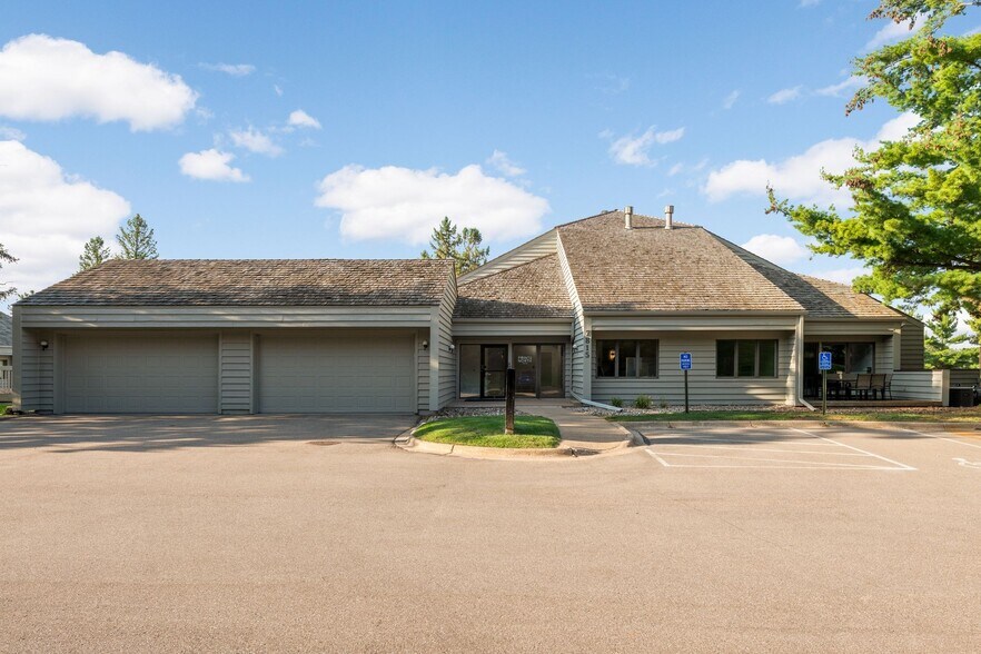 More Photos Of 7815 Telegraph Rd, Bloomington Office For Sale