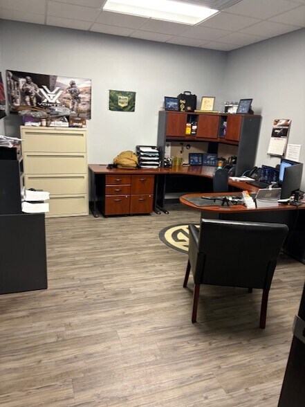 More Photos Of 4811 W Michaels Dr, Appleton General Retail For Sale