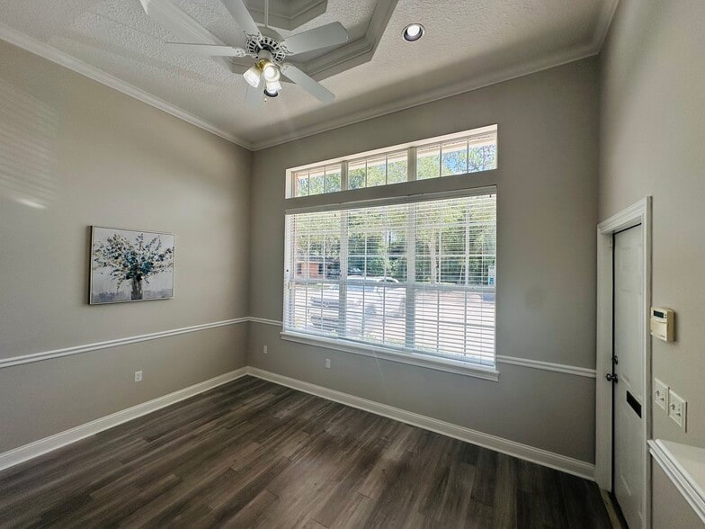 More Photos Of 12443 San Jose Blvd, Jacksonville Medical For Sale