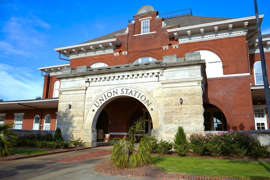 More Photos Of 1200 6th Ave, Columbus Office For Lease