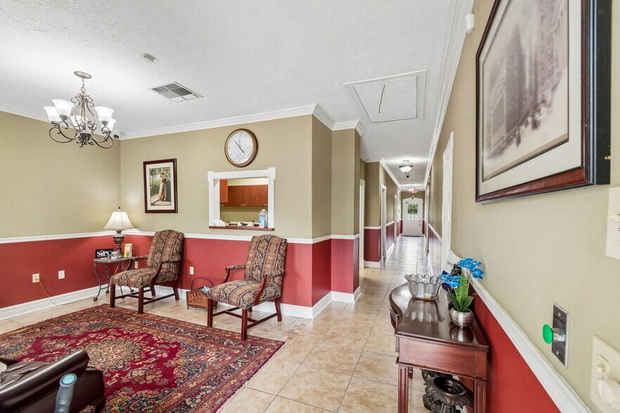 More Photos Of 5701 Main St, New Port Richey Medical For Sale