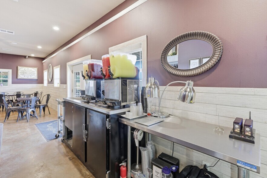 More Photos Of 25695 Mulberry Rd, Webb City Winery Vineyard For Sale